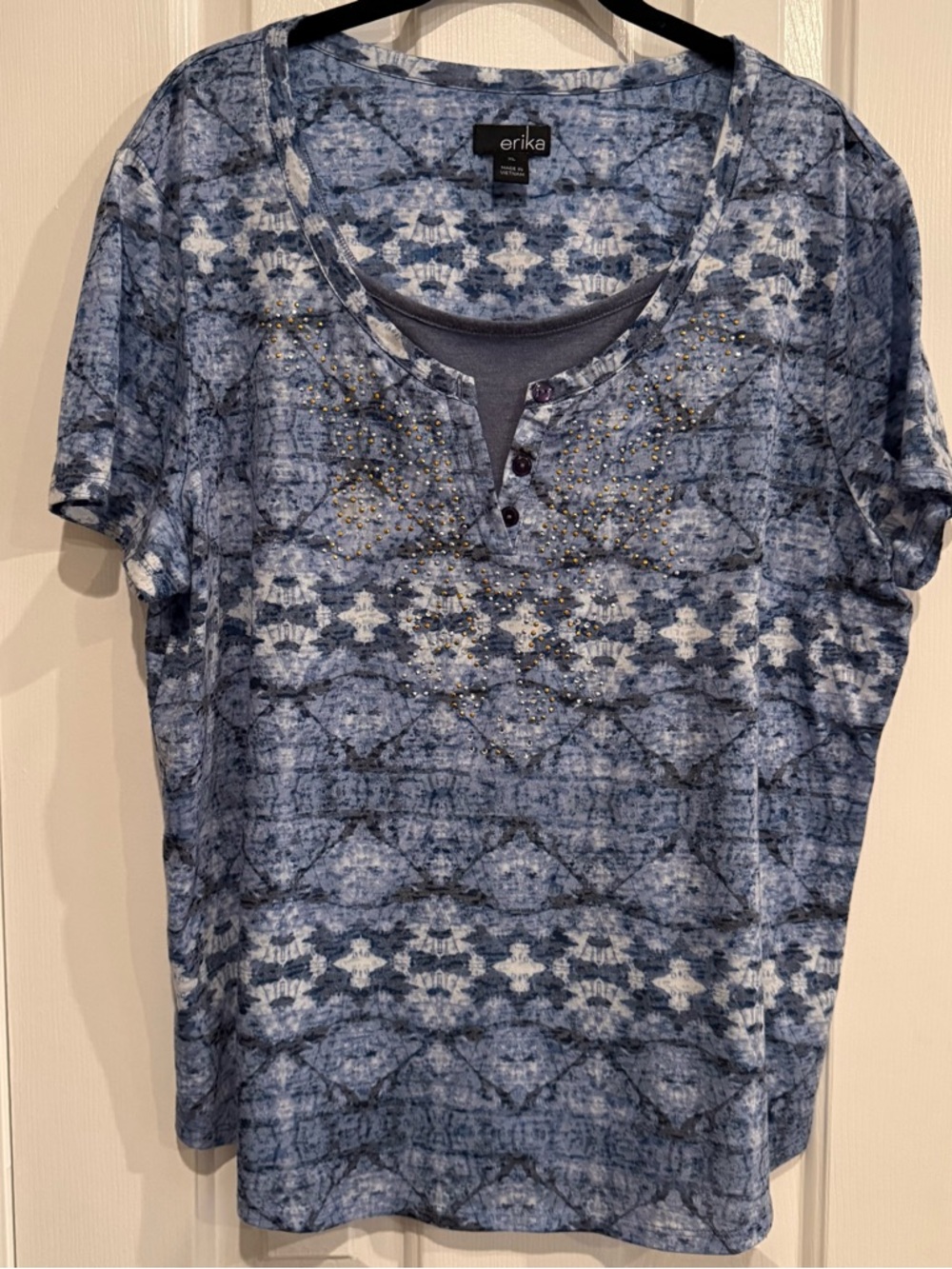 Erika Blue Patterned Short-Sleeve Henley Top-XL Embellishments